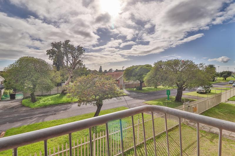 To Let 2 Bedroom Property for Rent in Thornton Western Cape